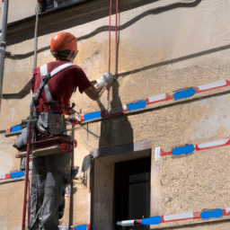 Peinture façade : changez l'apparence de votre maison avec une nouvelle couleur éclatante Sable-sur-Sarthe